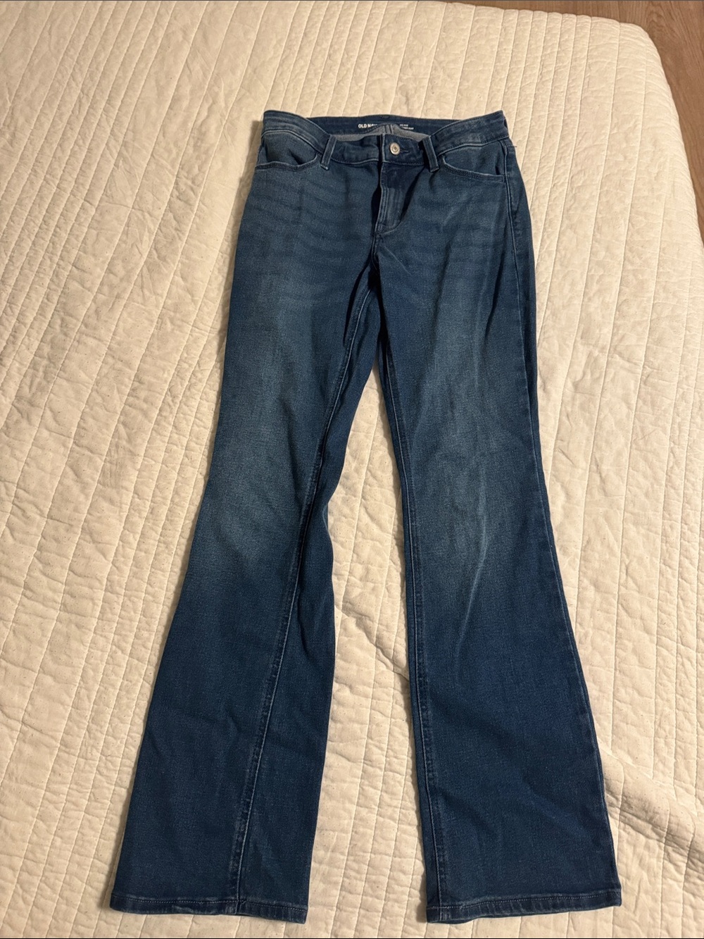 Old Navy mid Rise Wow boot cut  Jeans